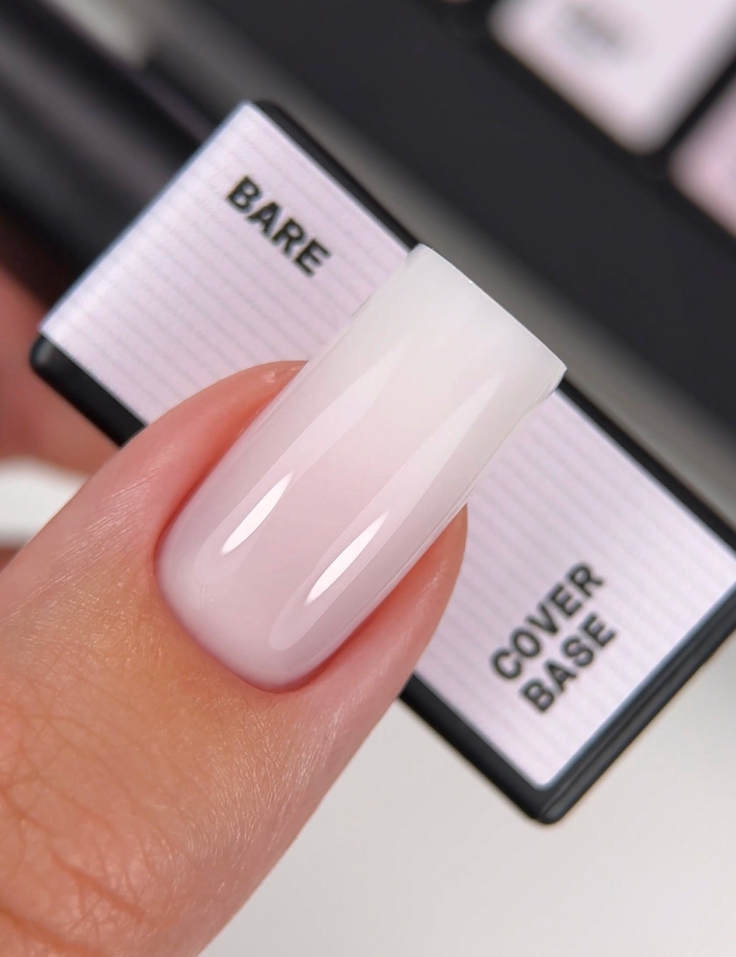 Cover Base № 03 Bare – Natūrali, 10 ml