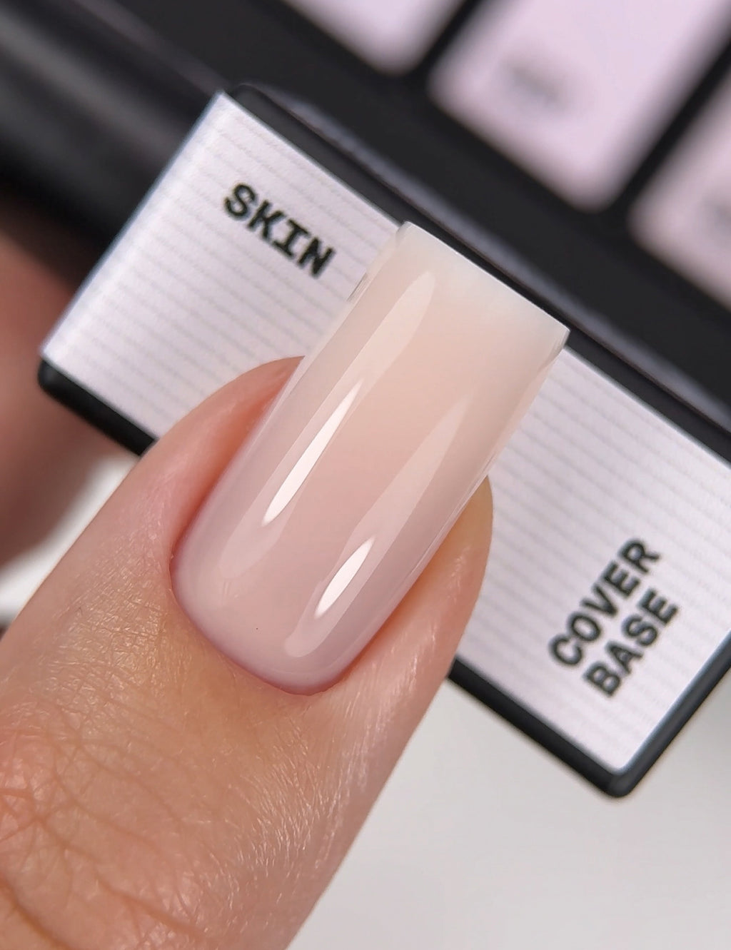 Cover Base № 06 Skin – Šiltas smėlio atspalvis, 10 ml