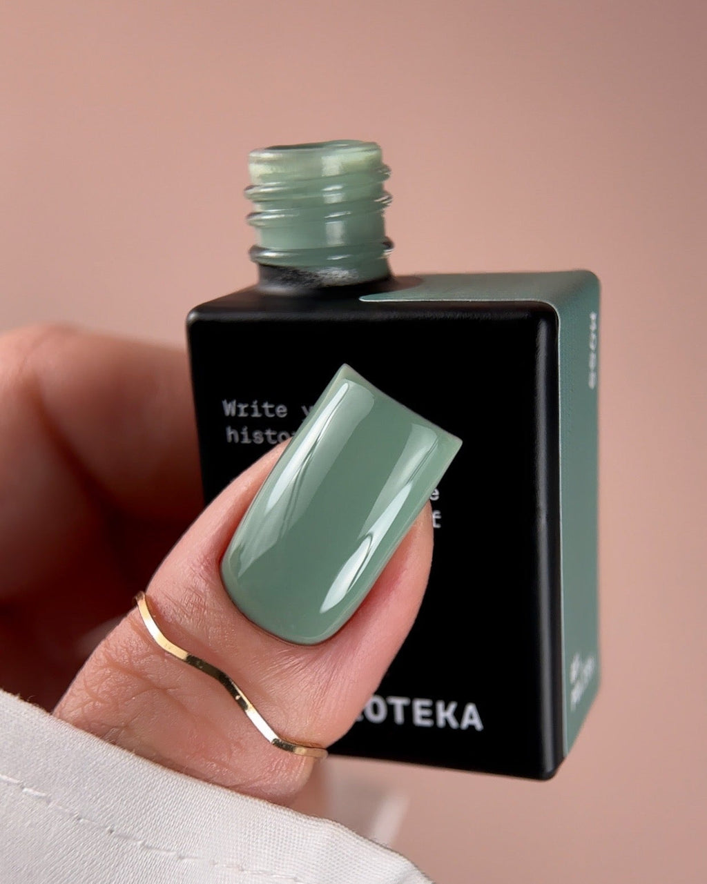 Gel Polish № 18 Moss, 10 ml