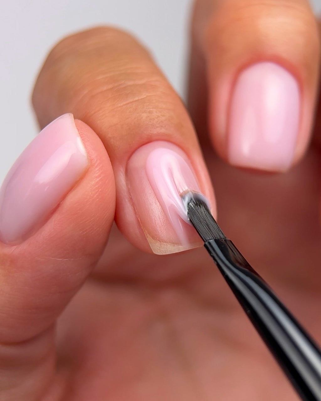BUILDER GEL № 04 PETAL